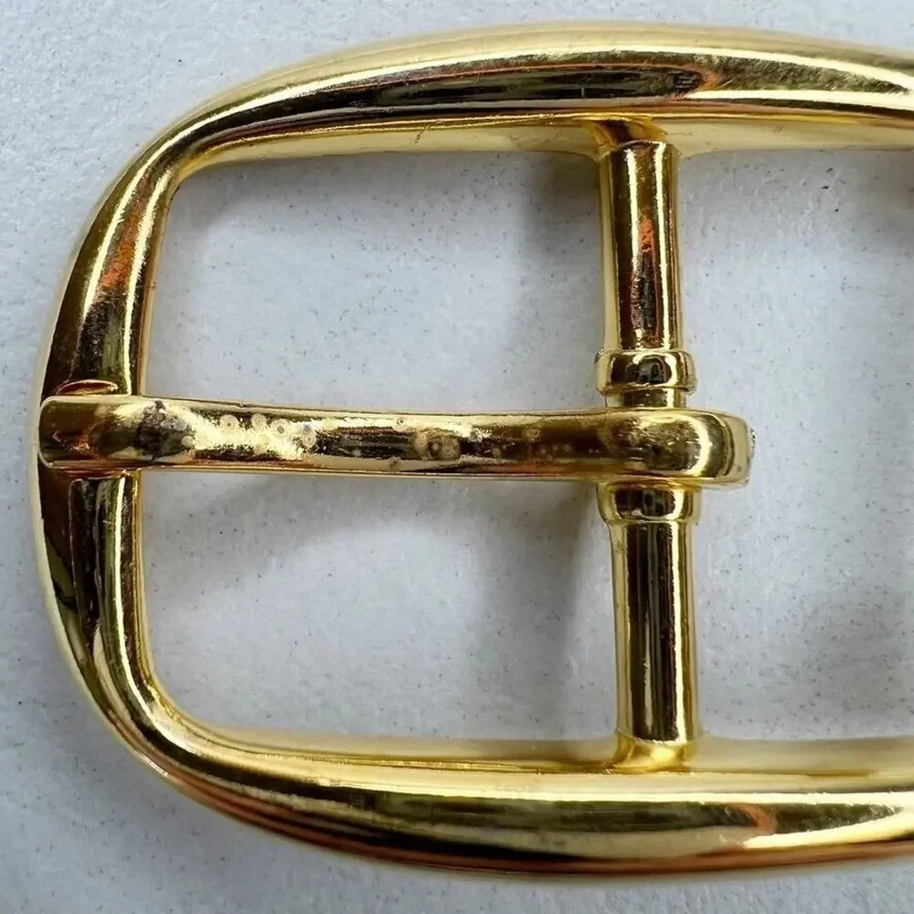 Vintage Gold Tone Simple Basic Belt Buckle for up to 1 Inch Belt